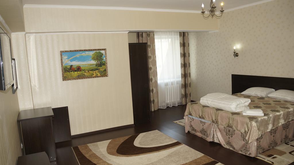 Home Hotel Astana Ngoại thất bức ảnh