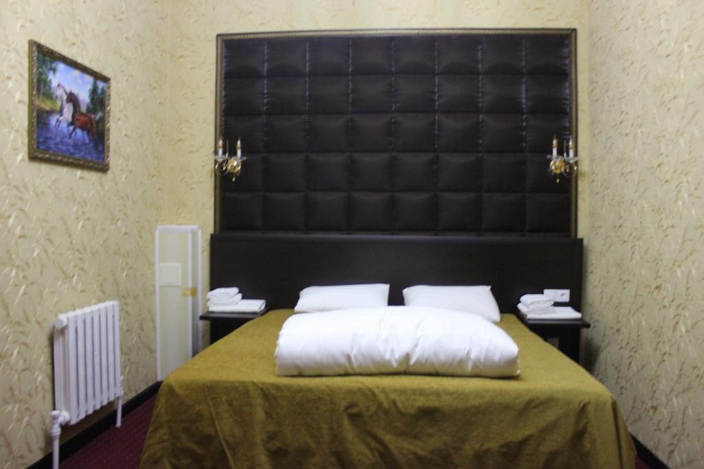 Home Hotel Astana Phòng bức ảnh