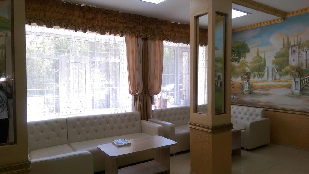 Home Hotel Astana Ngoại thất bức ảnh
