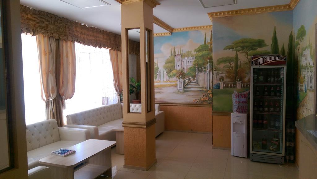 Home Hotel Astana Ngoại thất bức ảnh