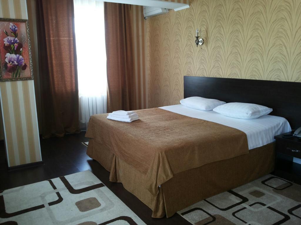 Home Hotel Astana Ngoại thất bức ảnh